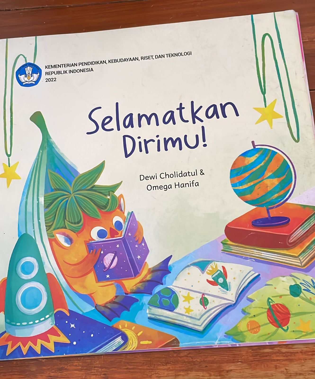 Sampul Selamatkan Dirimu!