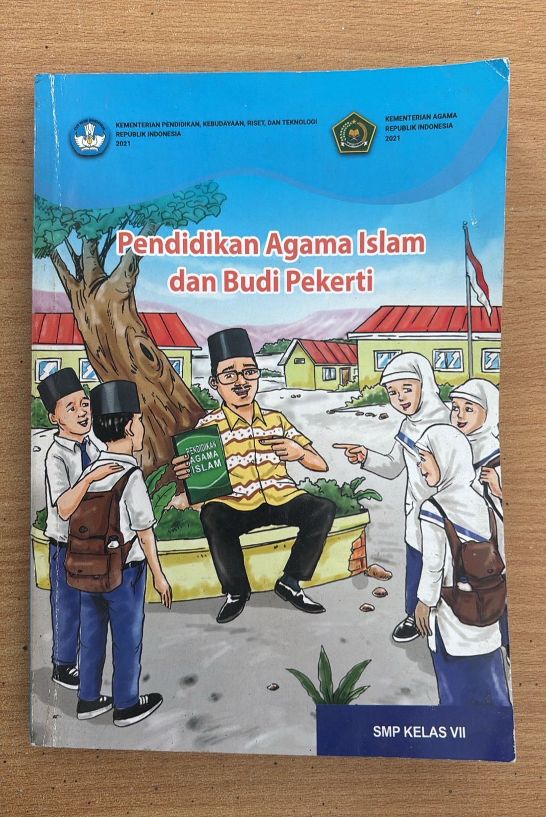 Sampul Pendidikan Agama Islam dan Budi Pekerti Kelas VII