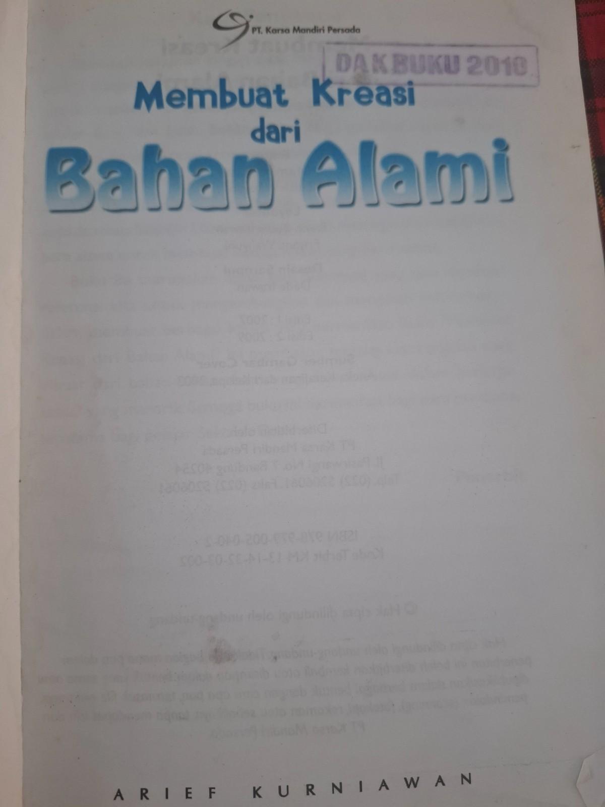 Sampul Membuat Kreasi dari Bahan Alami
