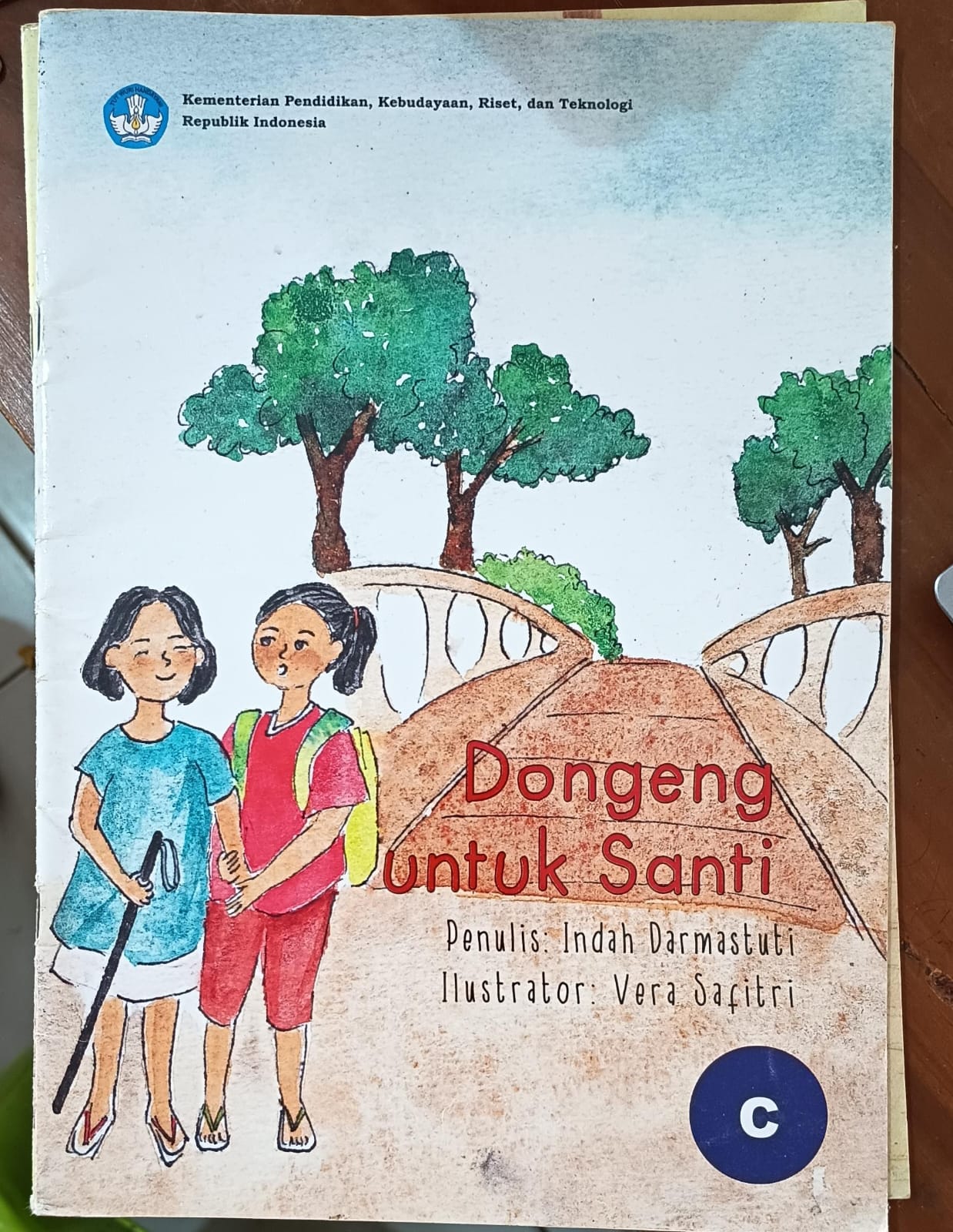 Sampul Dongeng untuk Santi