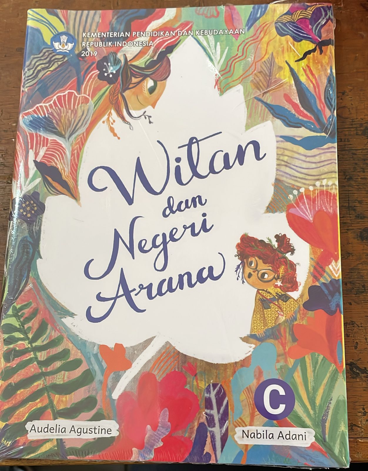 Sampul Wilan dan Negeri Arana