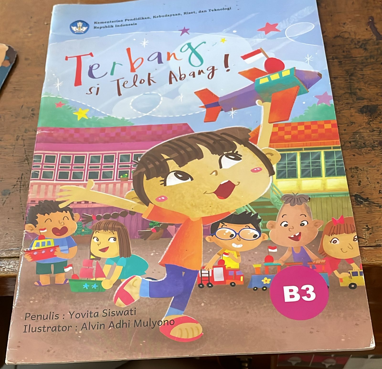 Sampul Ayo, Berangkat , Roli