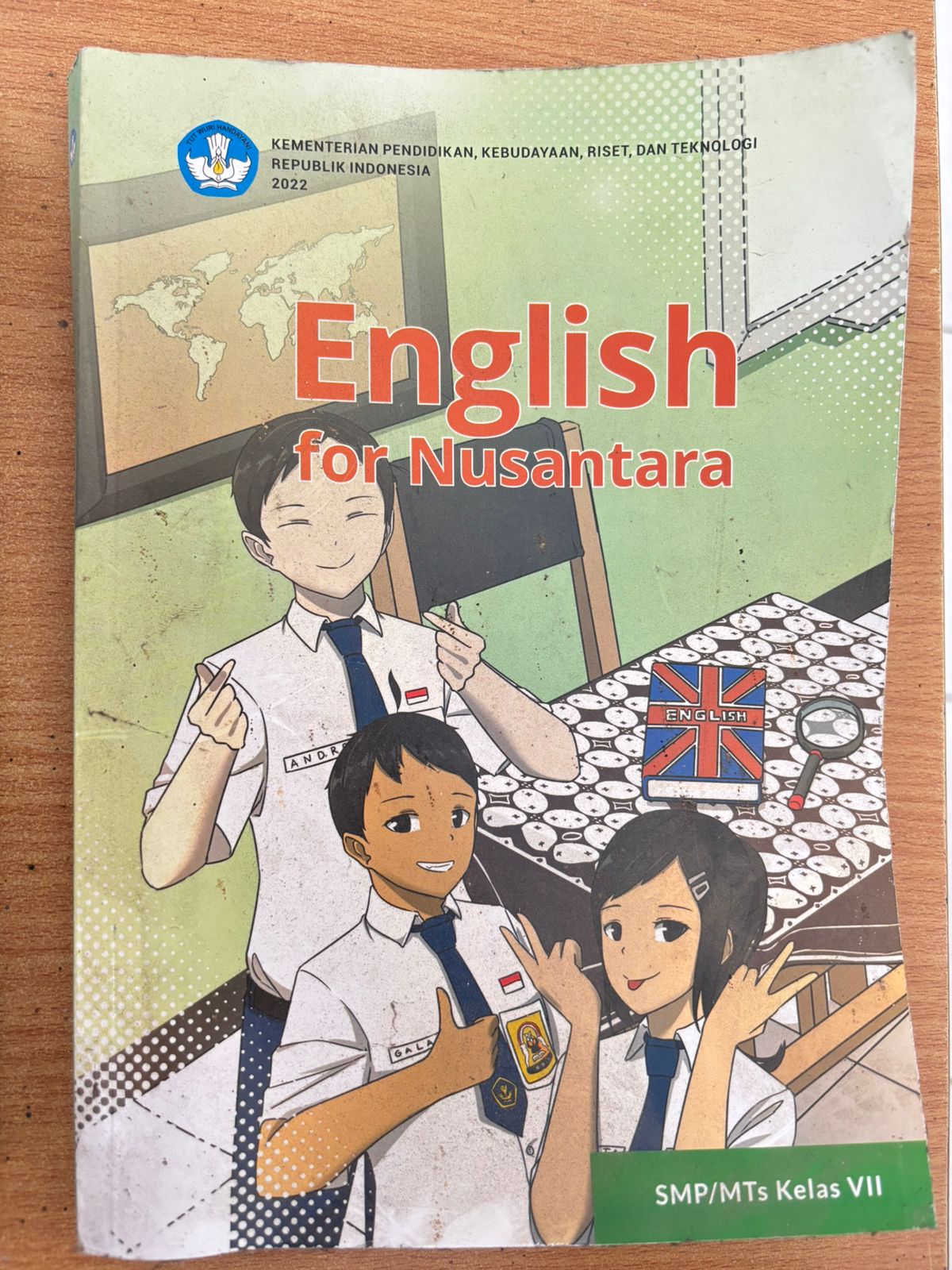 Sampul English for Nusantara Kelas VII