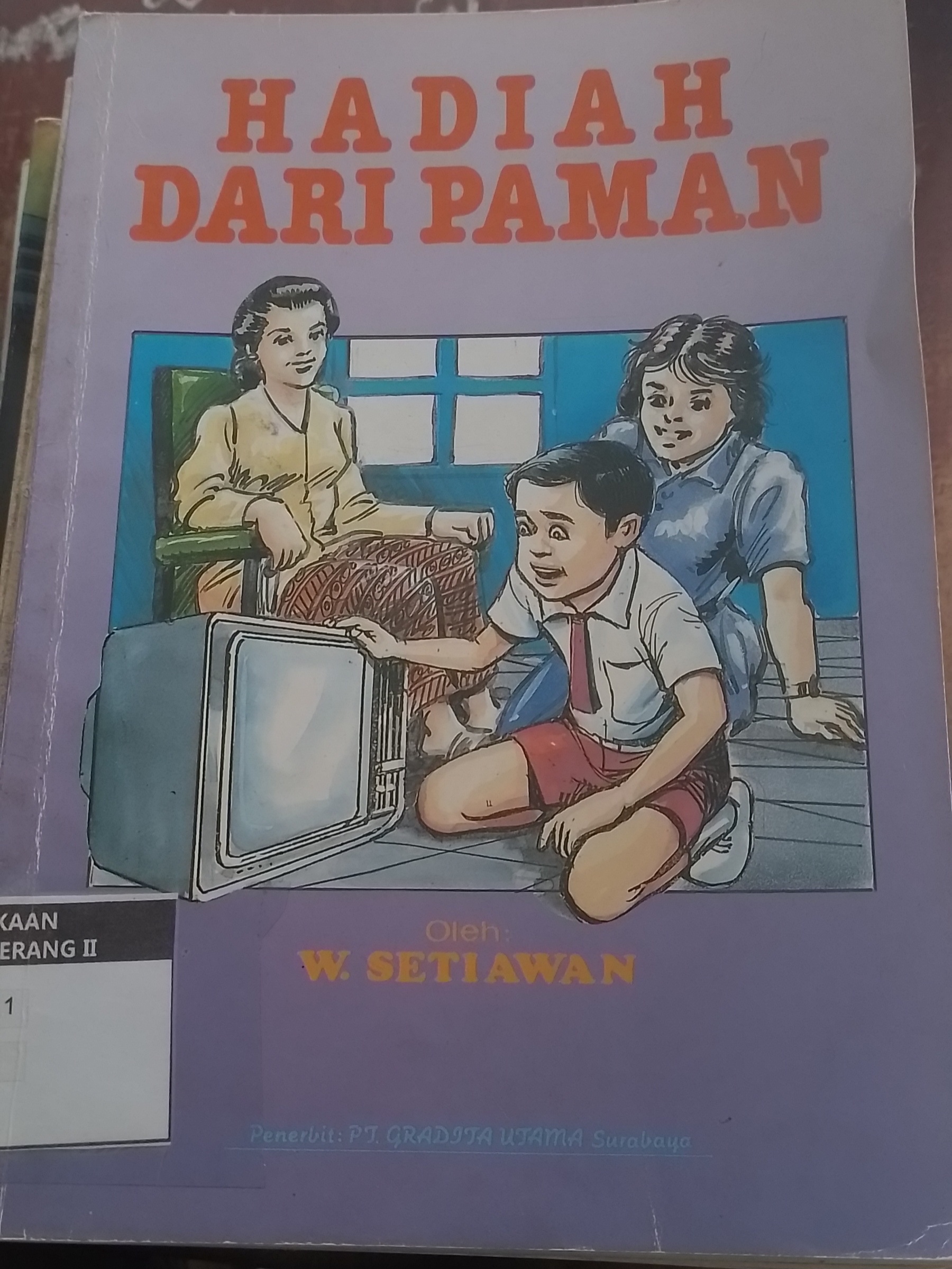 Sampul HADIAH DARI PAMAN