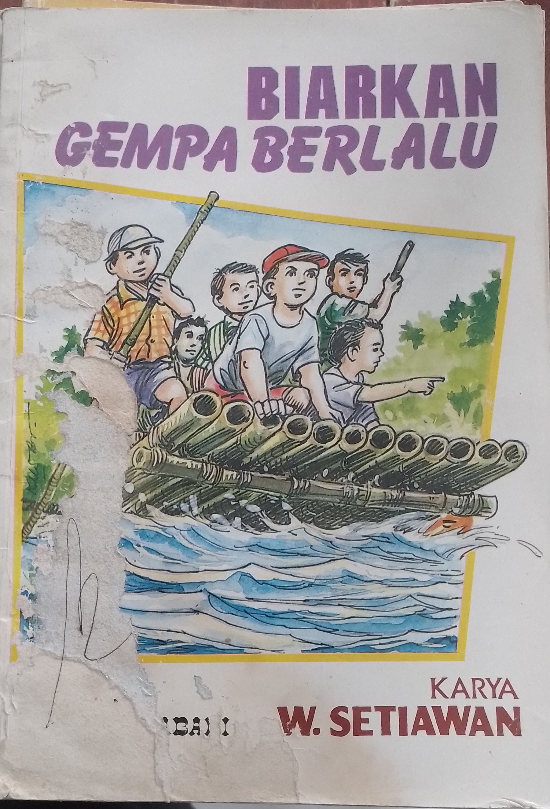 Sampul BIARKAN GEMPA BERLALU