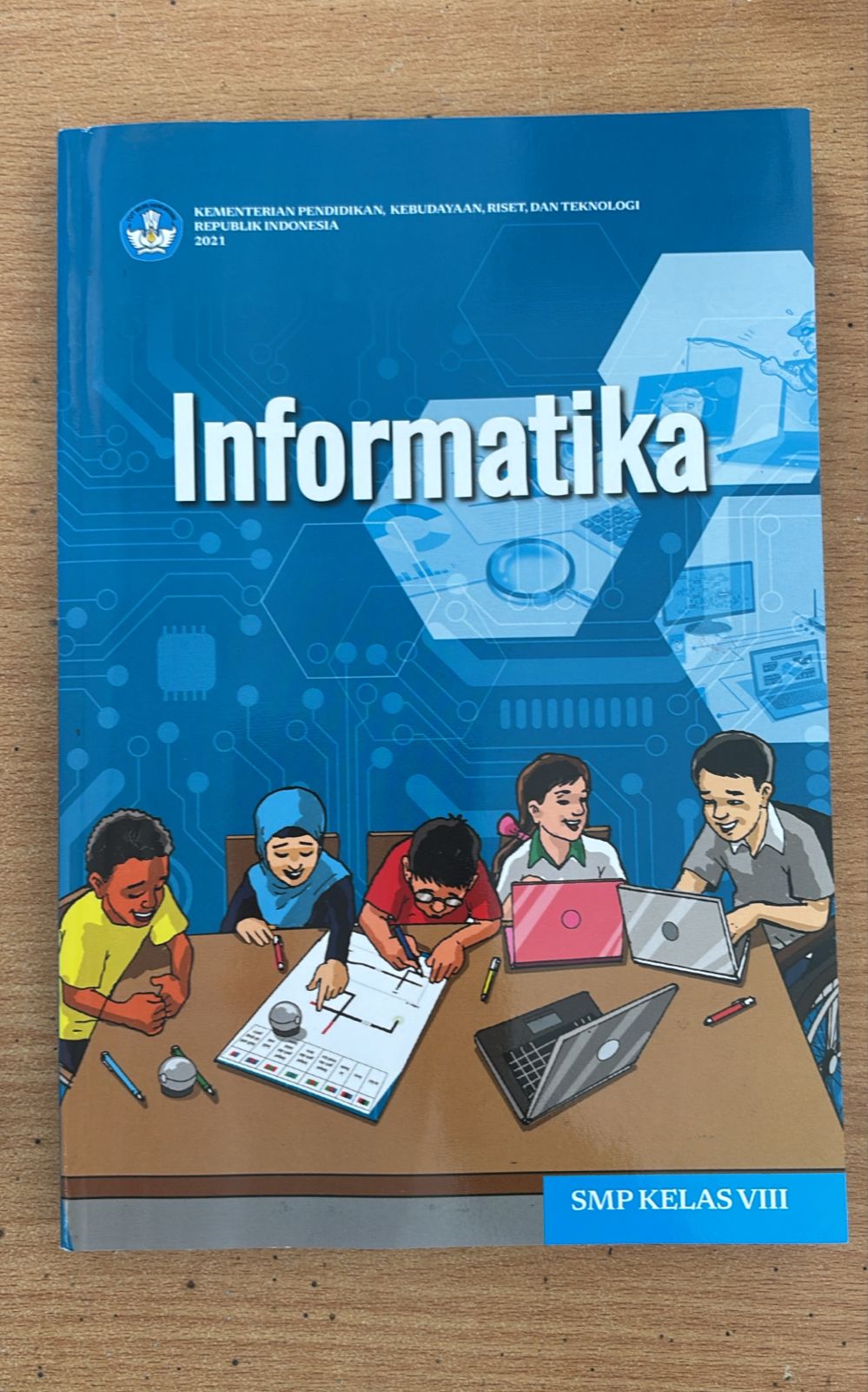 Sampul Informatika Kelas VIII