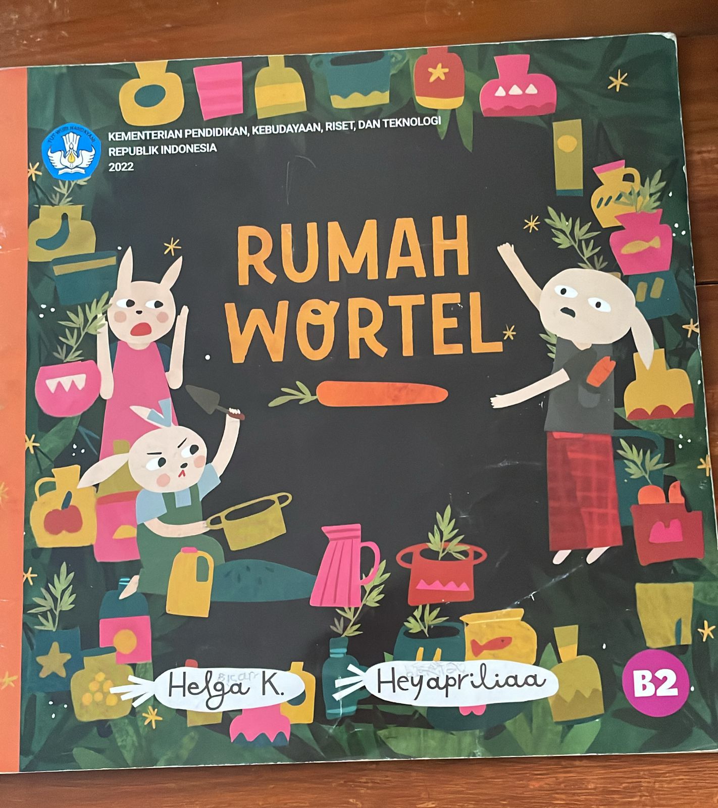 Sampul RUMAH WORTEL