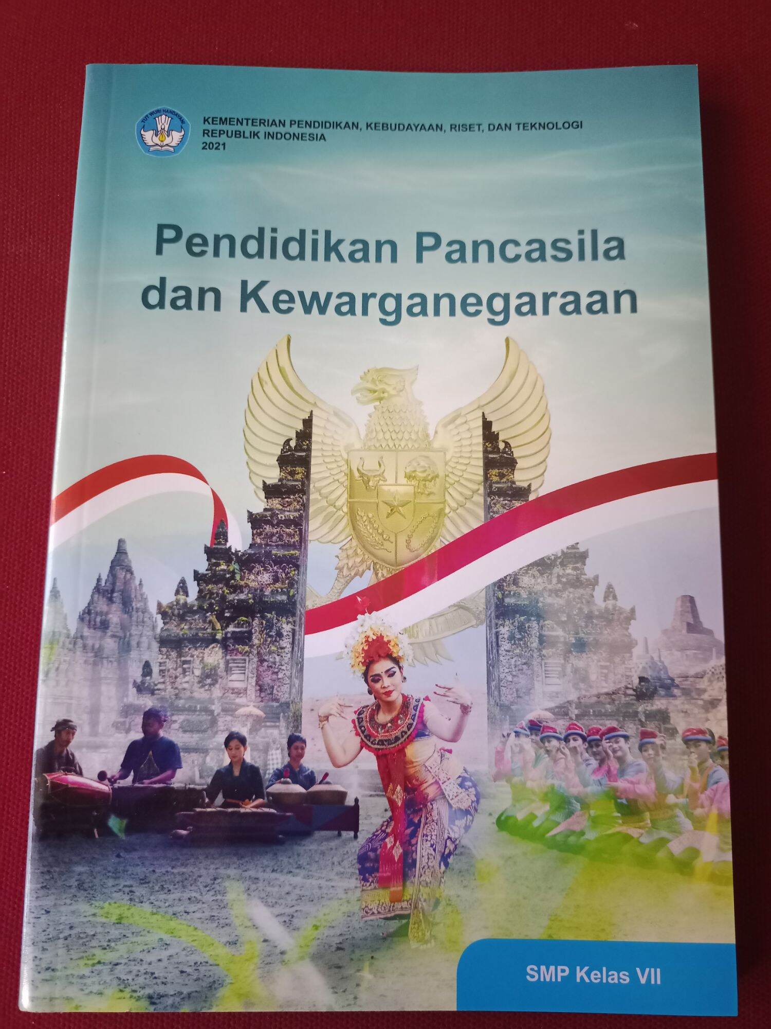Sampul buku